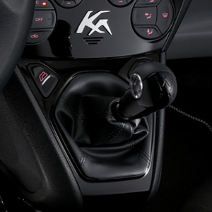 Ročaj prestavne ročice črn vinil